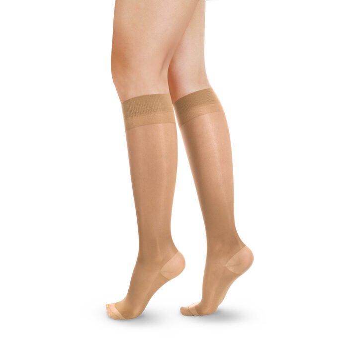 Media transparente a la rodilla compresión media 15-20 mmHg Medivaric 1123p color sahara.